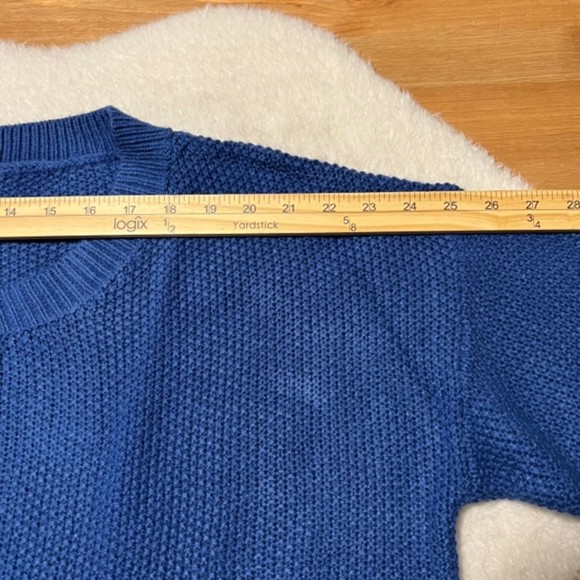 SHEIN Blue Round Neck Half Button Henley Knit Acrylic LS Sweater Pullover Sz M - Picture 8 of 10
